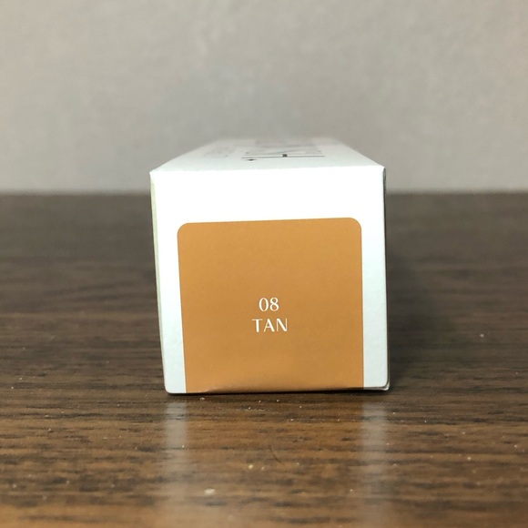 Huda Beauty GloWish Multidew Vegan Skin Tint Foundation 08 Tan - Picture 10 of 11